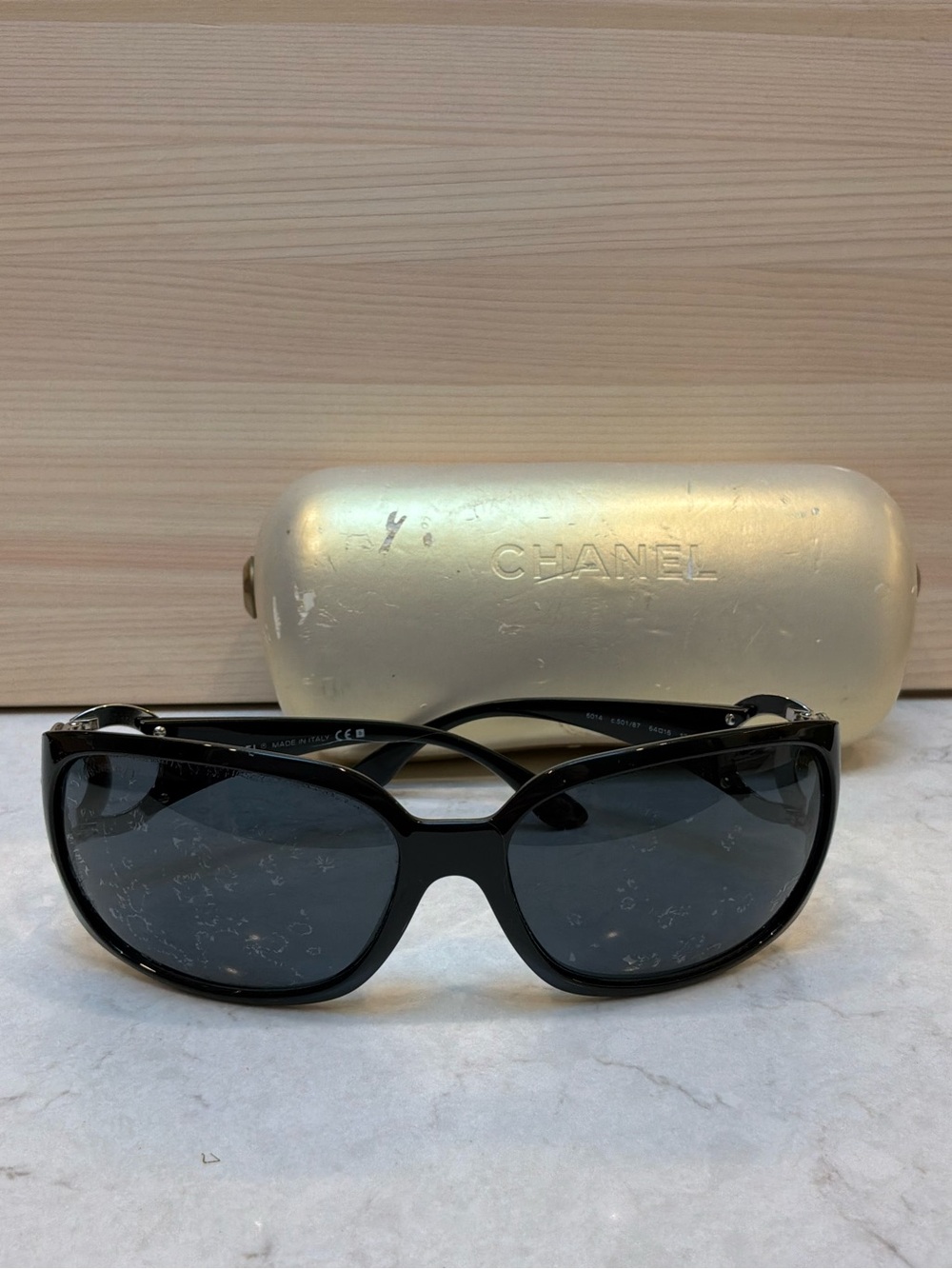 CHANEL Vintage Y2K Oversized Sunglasses 6014
